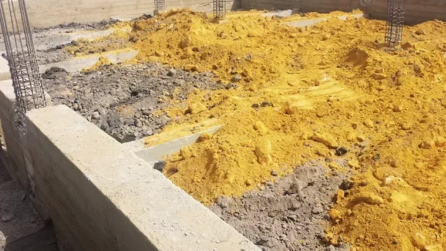Diseño de Muros de Contención en Calama: Estabilidad para Suelos Salinos